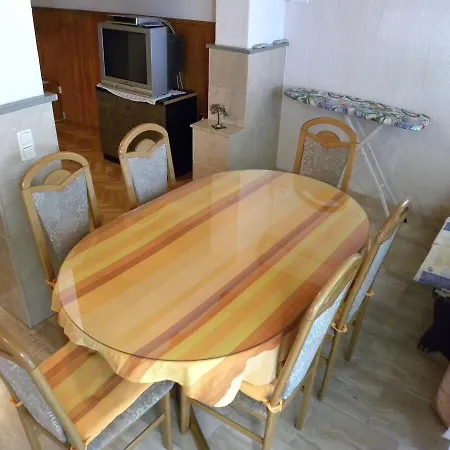 Perkusic Apartman *